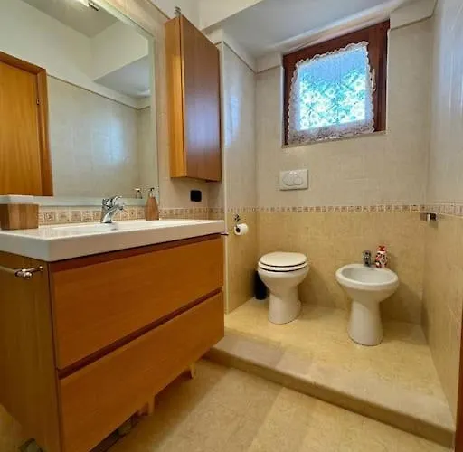 Apartament Attico Belvedere - Metro C E Posto Auto