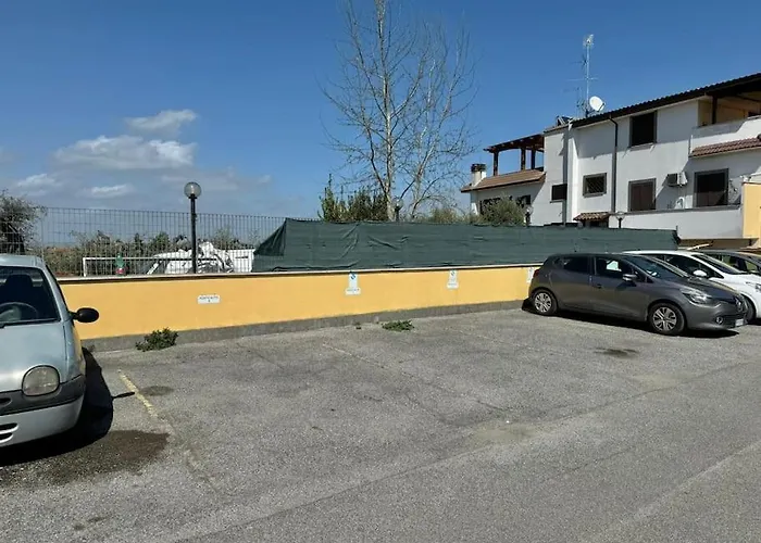 Attico Belvedere - Metro C E Posto Auto Apartament *