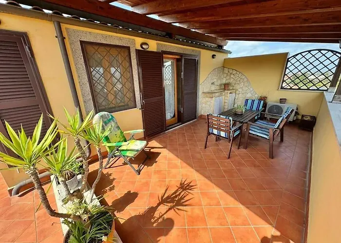 Apartament Attico Belvedere - Metro C E Posto Auto Rzym
